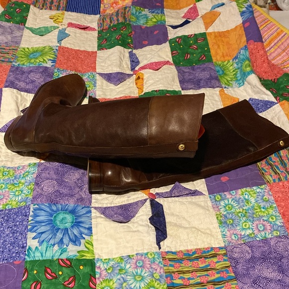 Brown Leather Knee-High Boots - Picture 13 of 13